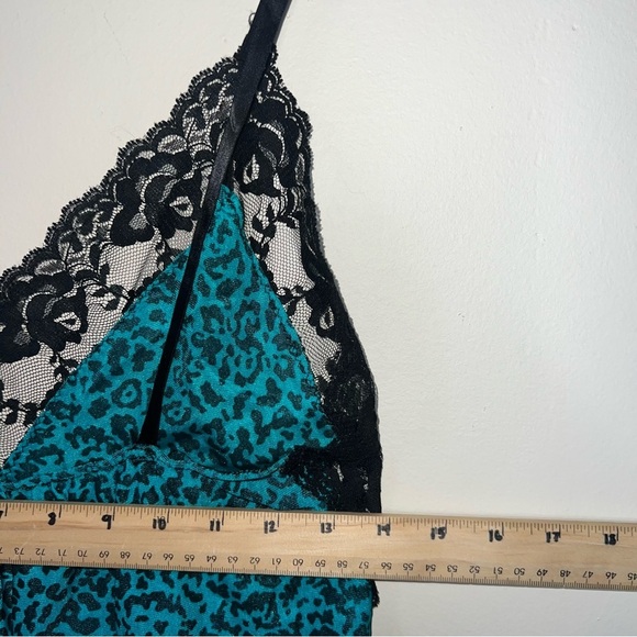 Vintage 80’s California Dynasty Teal and Black Animal Print Lace Lingerie Small - Picture 2 of 10